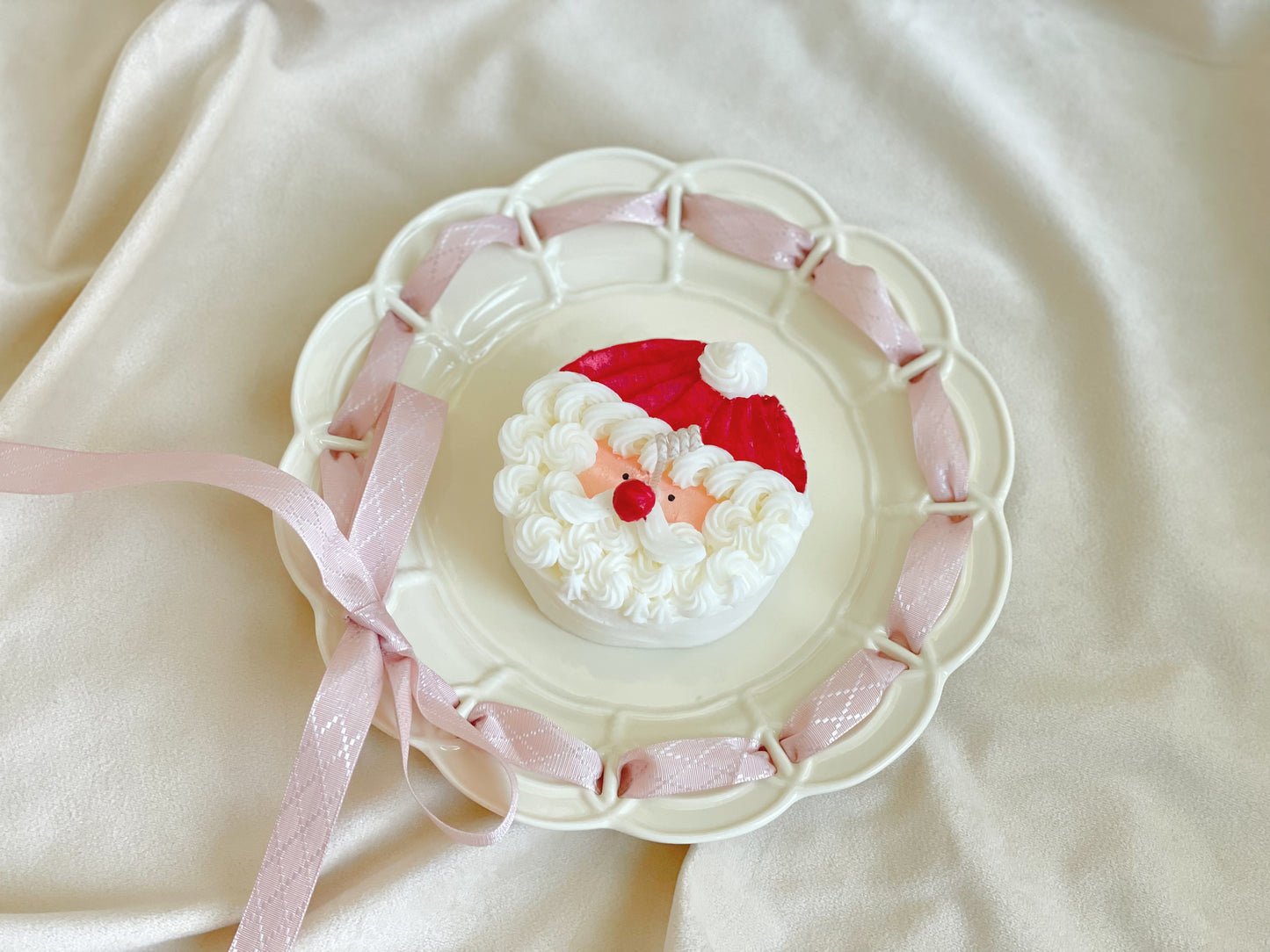 Santa Claus Cake Candle