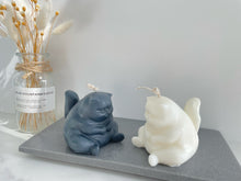 Load image into Gallery viewer, Grumpy Chubby Cat Candle
