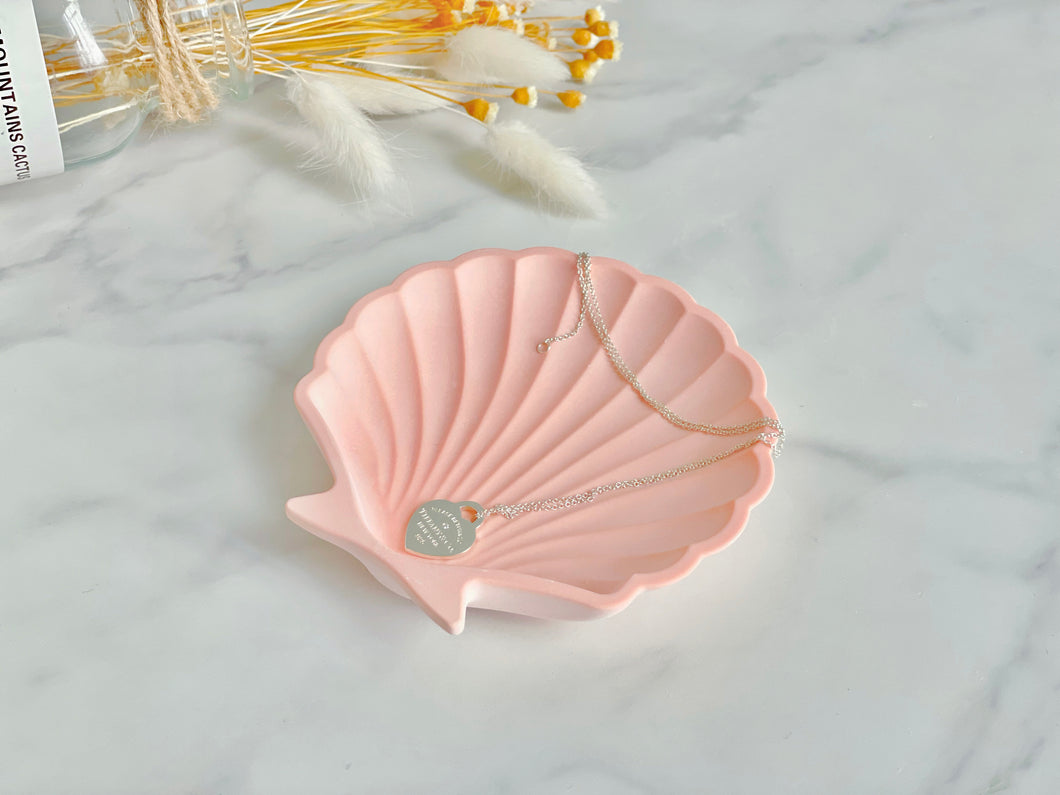 Shell Shaped Decorative Tray