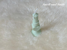 Load image into Gallery viewer, Heart Shaped Pillar Candle
